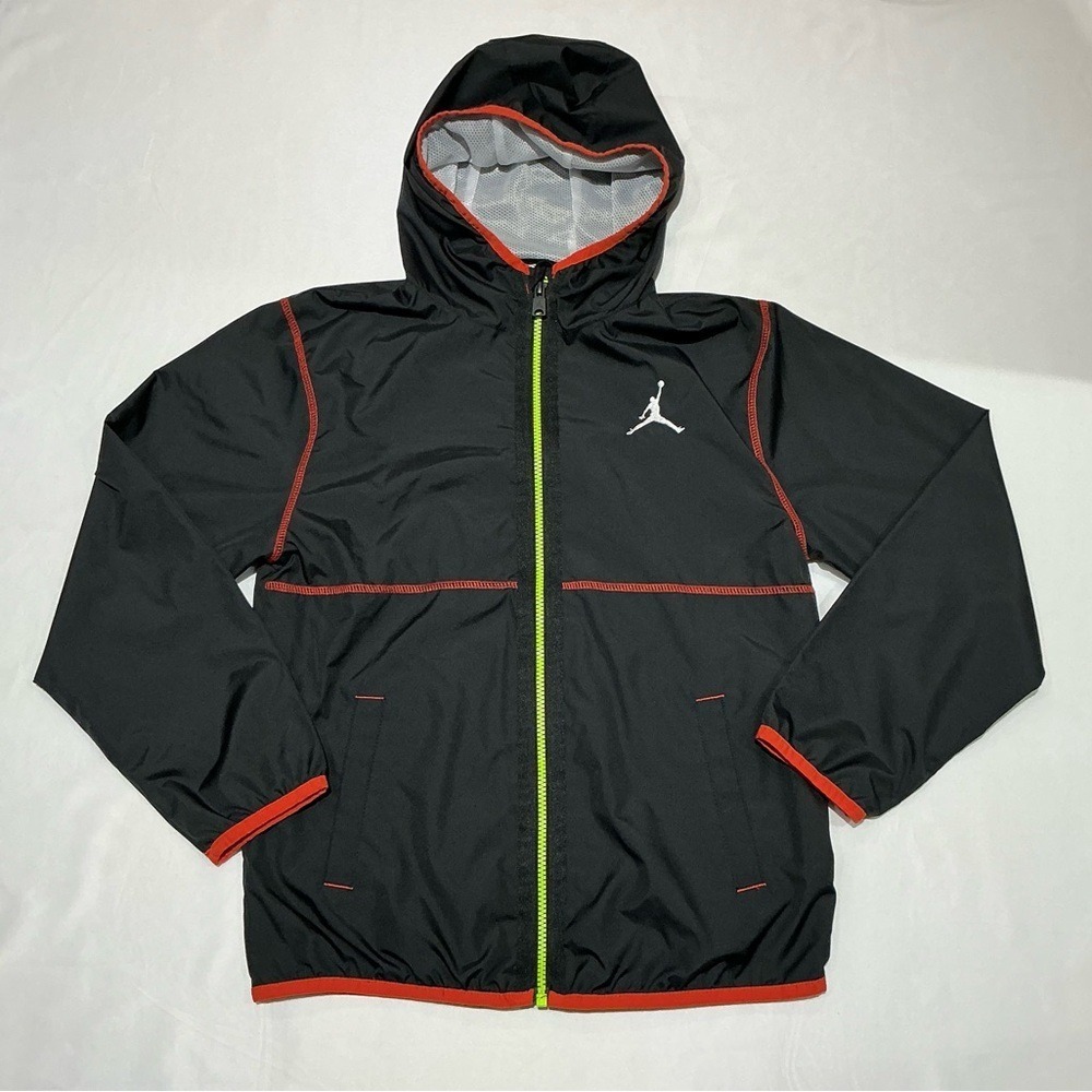 Nike Air Jordan Jacket Windbreaker Boys Large Black Hooded Fill Zip Jumpman